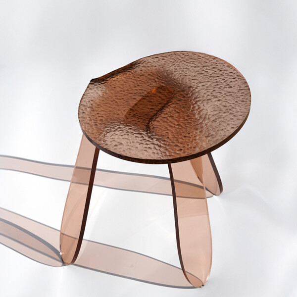 Redemptio carved brown